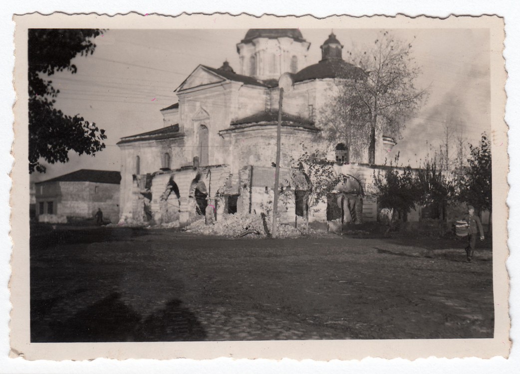 Глухов. Собор Троицы Живоначальной. архивная фотография, Фото 1941 г. с аукциона e-bay.de