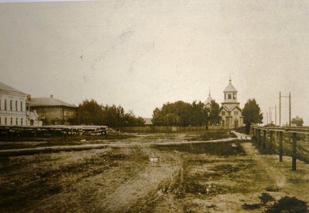 Окуловка. Церковь Рождества Пресвятой Богородицы. архивная фотография, Частная коллекция. Фото 1910-х годов