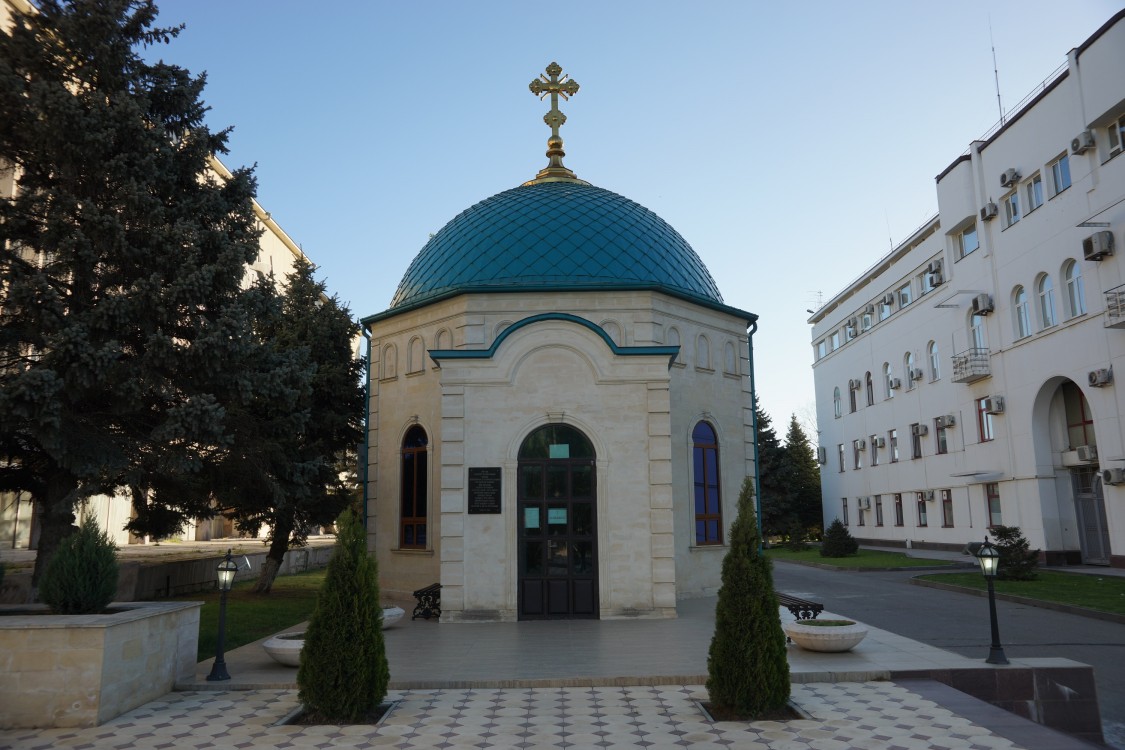 Махачкала. Церковь Владимира равноапостольного. фасады