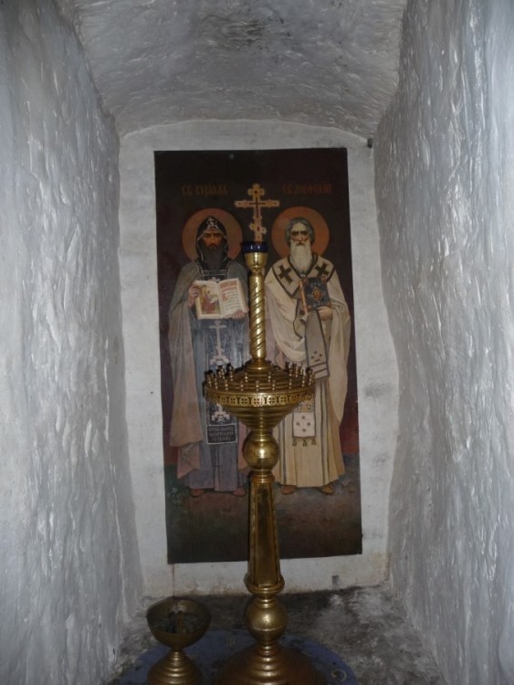 Святогорск Пещерная Церковь
