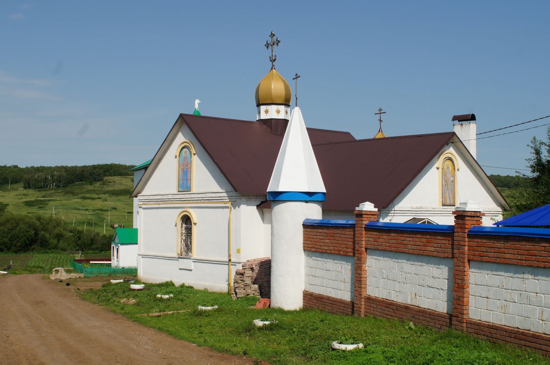 Покровский мужской монастырь Федоровский район Башкортостан. Покрово-Эннатский монастырь в Башкирии. Церковь Владимира равноапостольного Стрелица. Церковь Владимира равноапостольного Карасук.