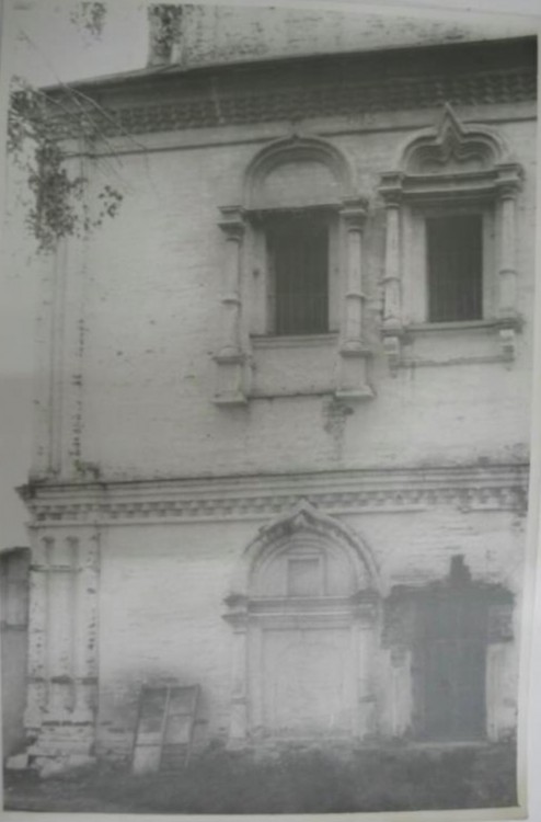 Солнечногорский р-н, с. Нетёсово. Церковь Преображения Господня, 1712 г. Фото Каверзнева М. Г. 1948 г. из фотоколлекции Музея Архитектуры (ГНИМА ОФ-5932/38, ОРП-6988), архивная фотография. Церковь Преображения Господня (старая), Радумля (Солнечногорский городской округ, Московская область)