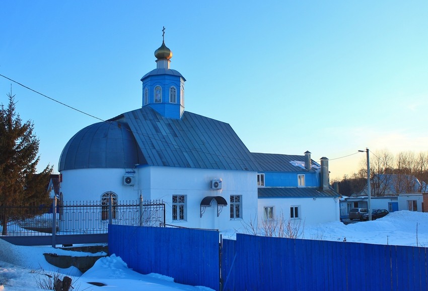 Котовск. Церковь Благовещения Пресвятой Богородицы. общий вид в ландшафте