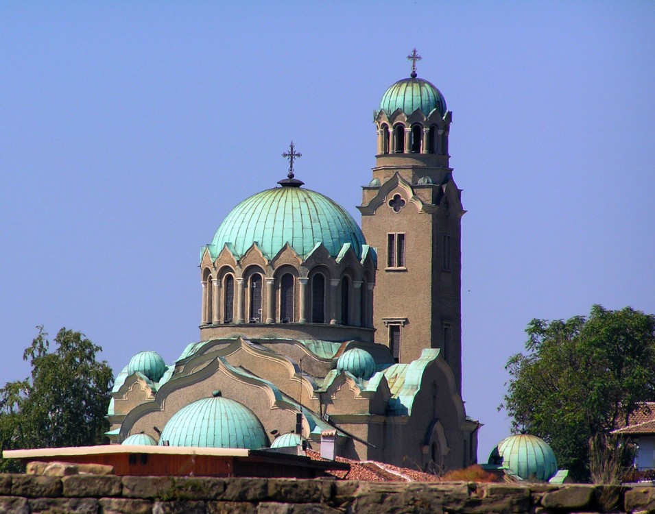 Велико-Тырново. Кафедральный собор Рождества Пресвятой Богородицы (новый). фасады