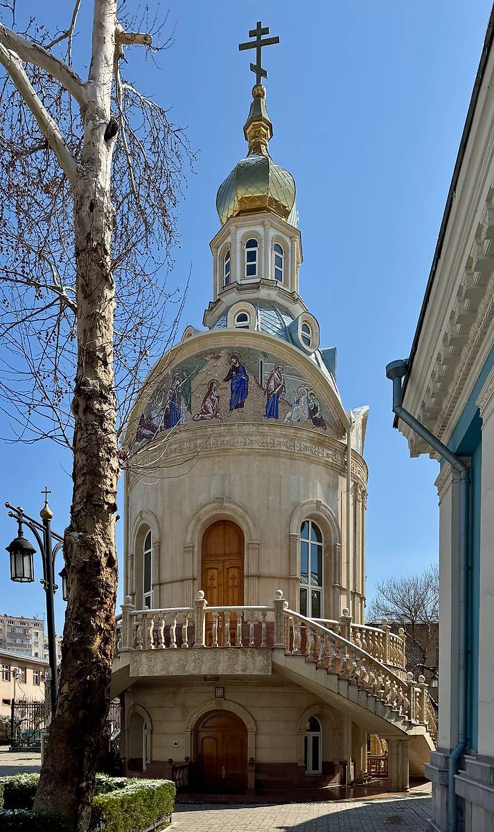 Вид с запада, фасады. Церковь Царственных страстотерпцев и Иова Многострадального, Ташкент (Узбекистан, Прочие страны)