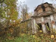 Юренёво (Наташино). Троицы Живоначальной, церковь