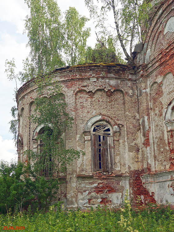Церковь Вознесения Господня, Кирилловское, урочище (Максатихинский район, Тверская область). архитектурные детали