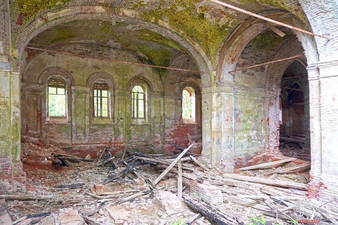 Церковь Вознесения Господня, Кирилловское, урочище (Максатихинский район, Тверская область). интерьер и убранство
