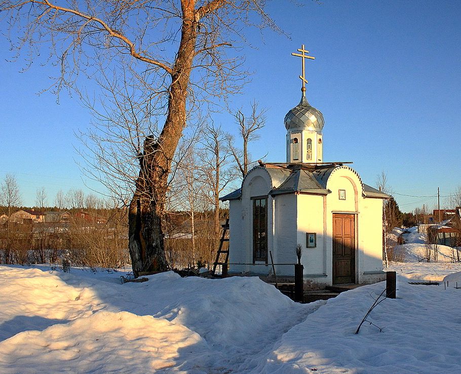 Белые Чежеги. Неизвестная часовня. фасады