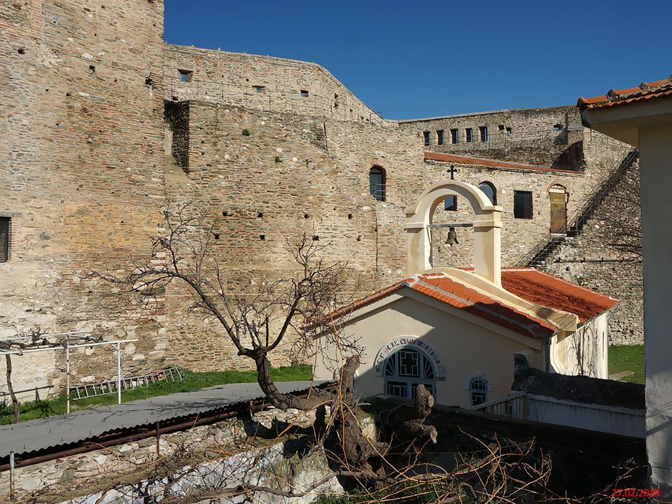 Салоники (Θεσσαλονίκη). Церковь Елевферия Иллирийского. фасады