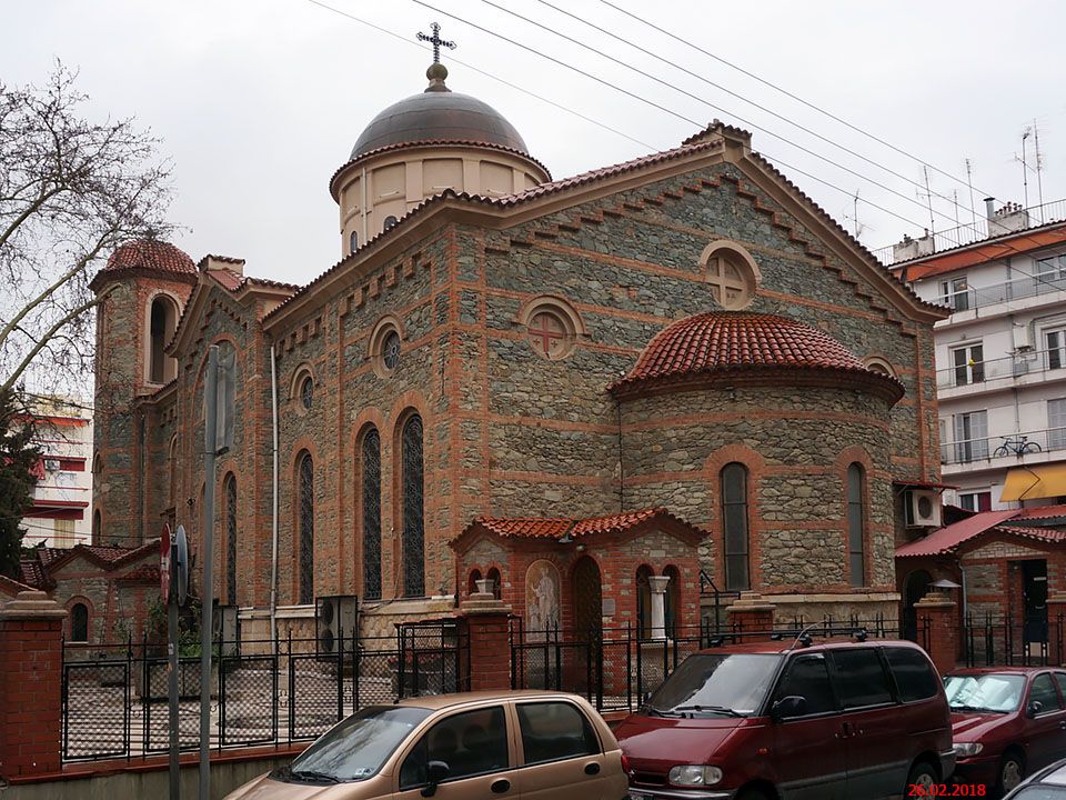 Салоники (Θεσσαλονίκη). Церковь Иоанна Златоуста. фасады