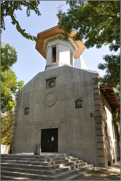 Церковь Серафима Саровского, Кишинёв (Кишинёв, Молдова). фасады