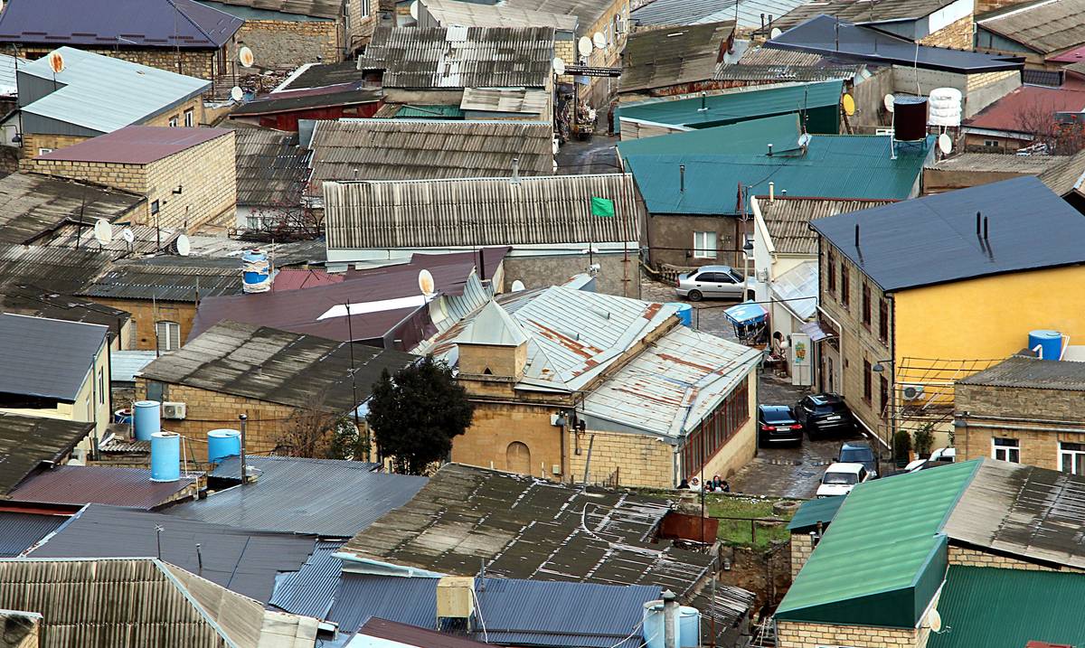 общий вид в ландшафте. Церковь Георгия Победоносца, Дербент (Дербент, город, Республика Дагестан)