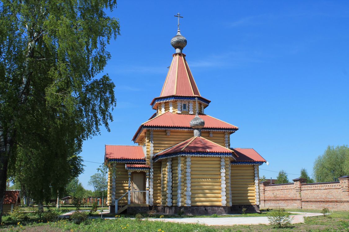 Успенская Феклина пустынь. Церковь Феклы Иконийской, Сенино (Козельский район, Калужская область). фасады