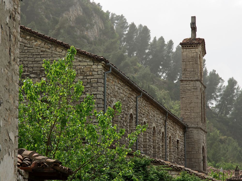 Церковь Спиридона Тримифунтского, Берат (Албания, Прочие страны). фасады, вид с северо-востока