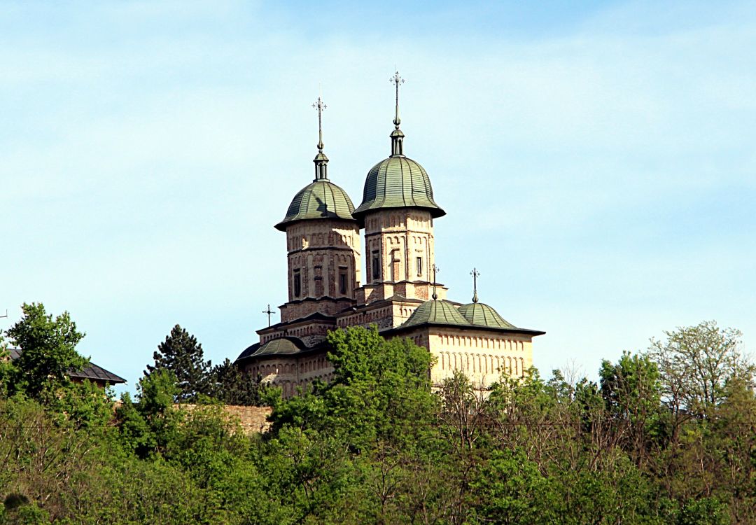 Петропавловский монастырь. Церковь Петра и Павла, Яссы (Яссы, Румыния). фасады