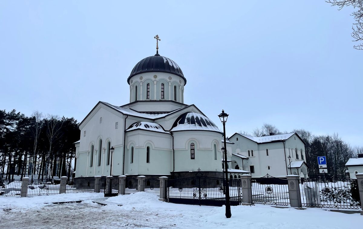 фасады. Церковь Воздвижения Креста Господня, Минск (Минск, город, Беларусь, Минская область)