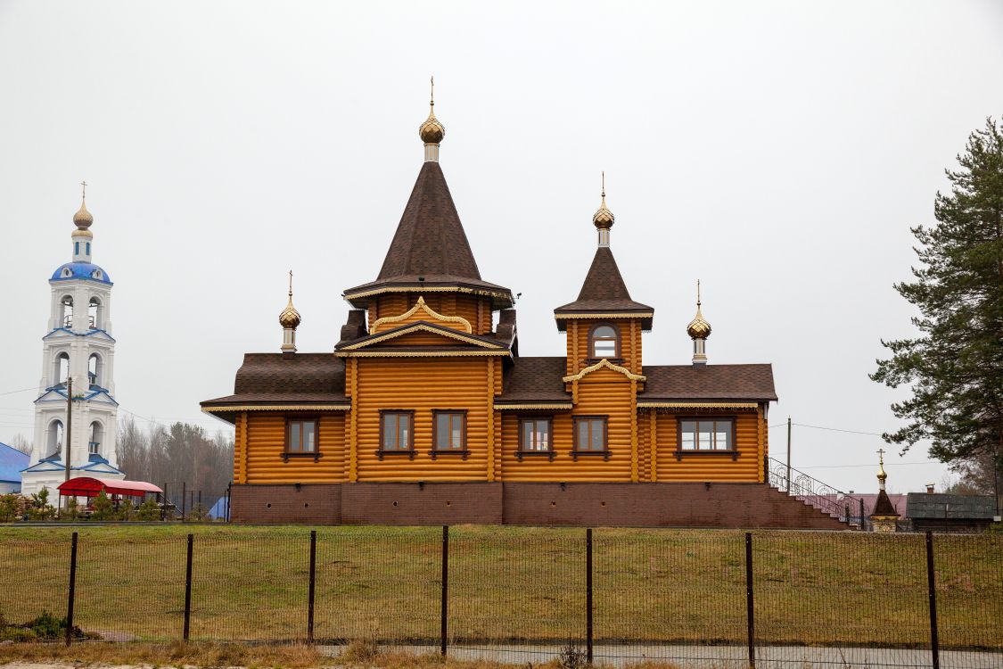 Добрица. Церковь Сергия Радонежского. фасады