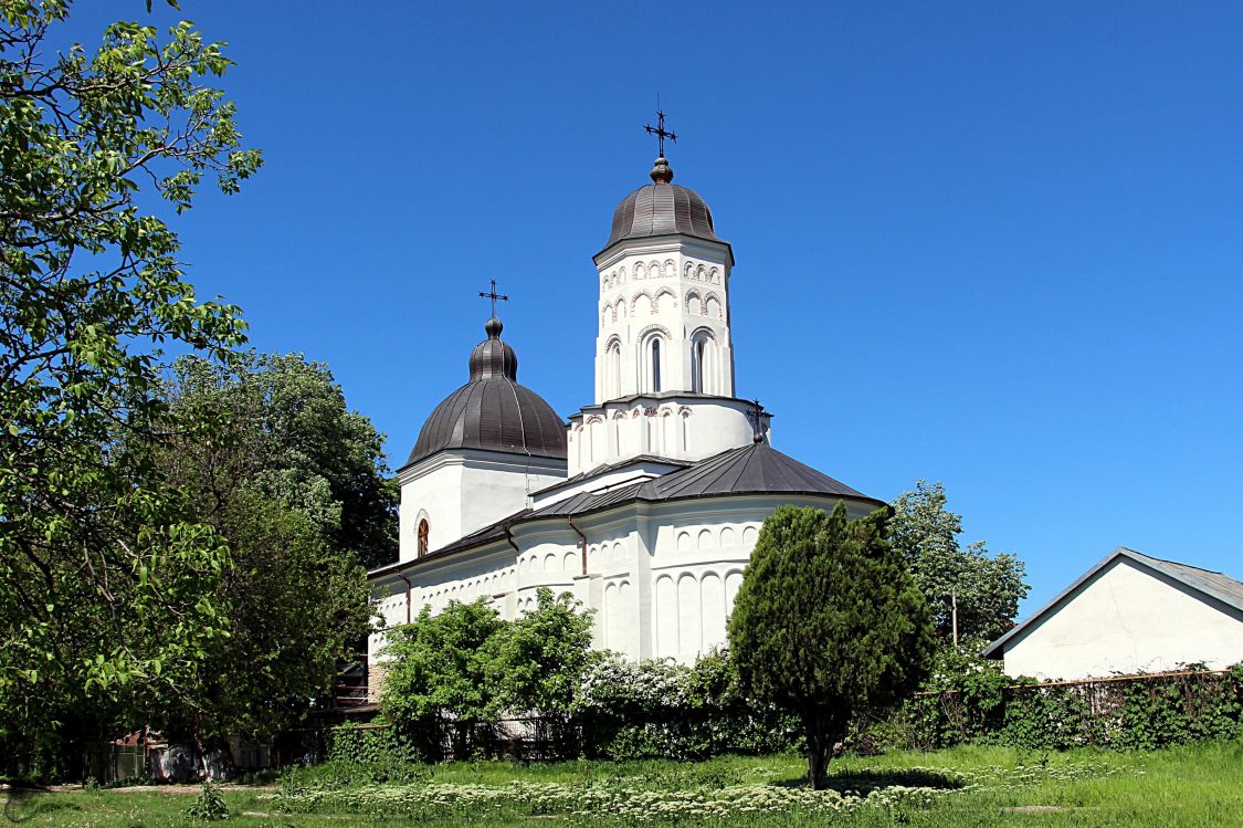 Яссы. Церковь Иоанна Нового. фасады