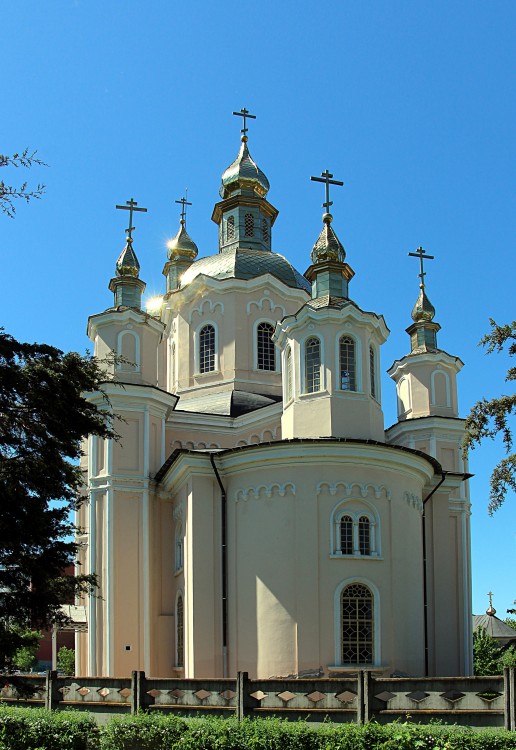 Яссы. Церковь Успения Пресвятой Богородицы. фасады