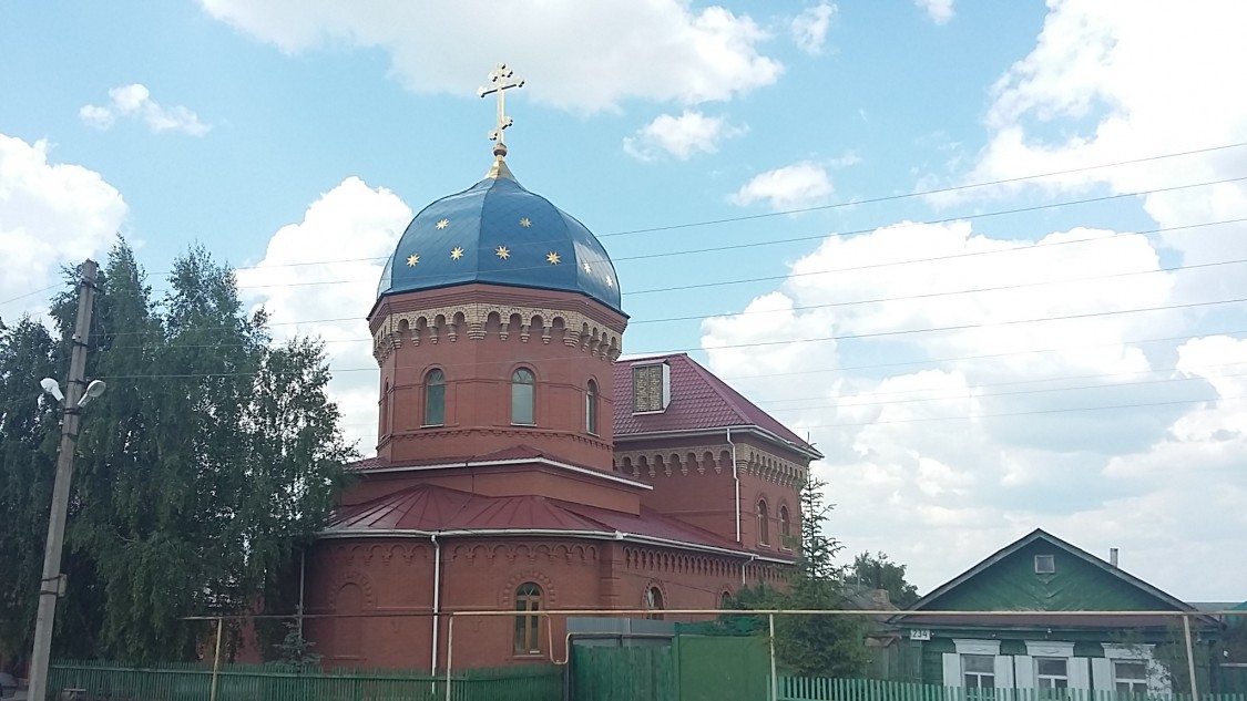 Абдулино. Церковь Олега Брянского. фасады