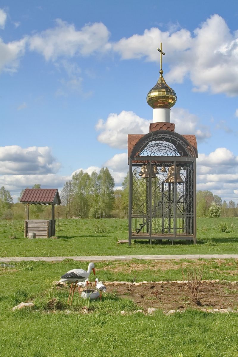 Тихвинский скит Николаевского Черноостровского монастыря, Чумазово (Барятинский район, Калужская область). фасады