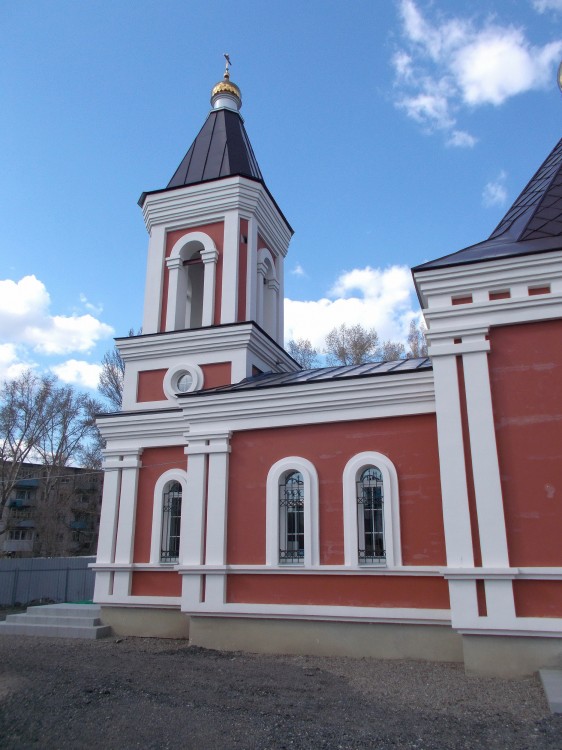 Саратов. Церковь Адриана и Наталии. фасады