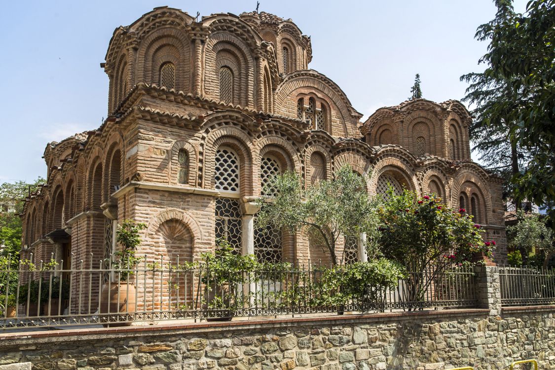Салоники (Θεσσαλονίκη). Церковь Екатерины. фасады