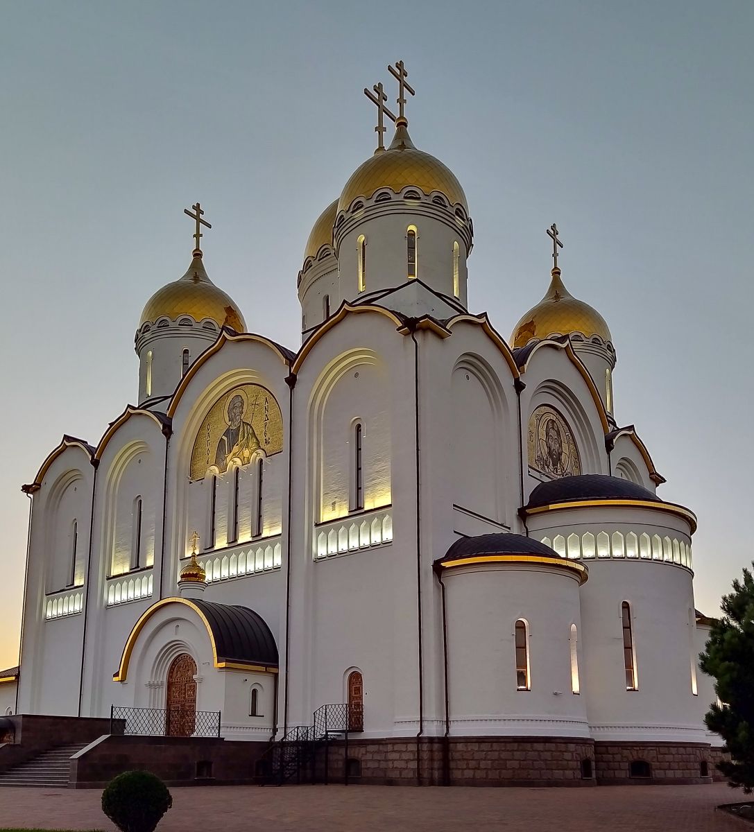 Собор Андрея Первозванного, Геленджик (Геленджик, город, Краснодарский край). фасады