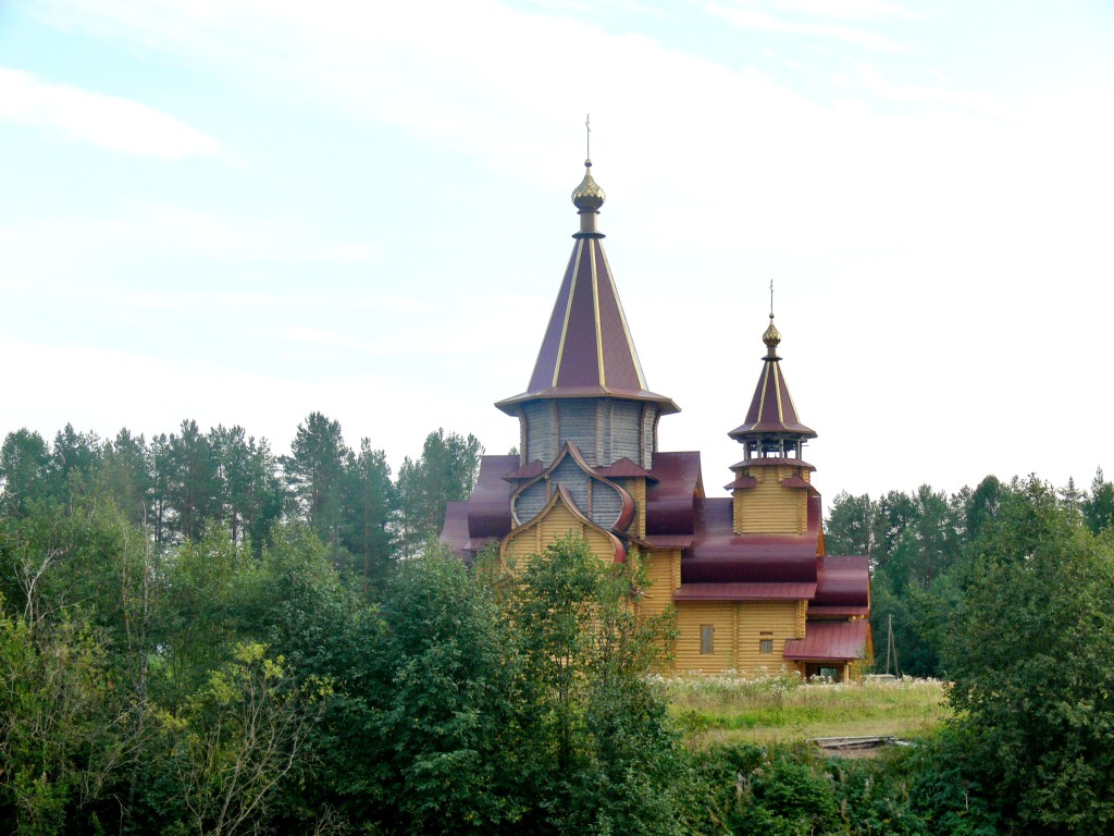 Церковь Воздвижения Креста Господня, Савинский (Плесецкий район, Архангельская область). фасады