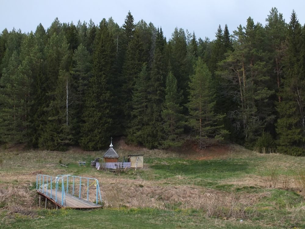 Неизвестная часовня, Петропавловск (Большесосновский район, Пермский край). общий вид в ландшафте