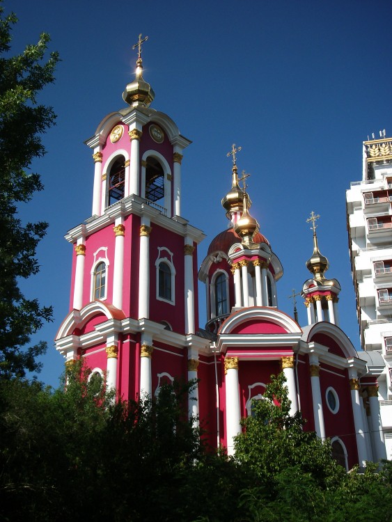 Церковь Пантелеимона Целителя, Сочи (Сочи, город, Краснодарский край). фасады