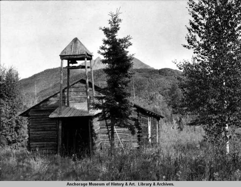 Церковь Николая Чудотворца (старая), Эклутна (Аляска, США). архивная фотография, Фото первой трети ХХ века