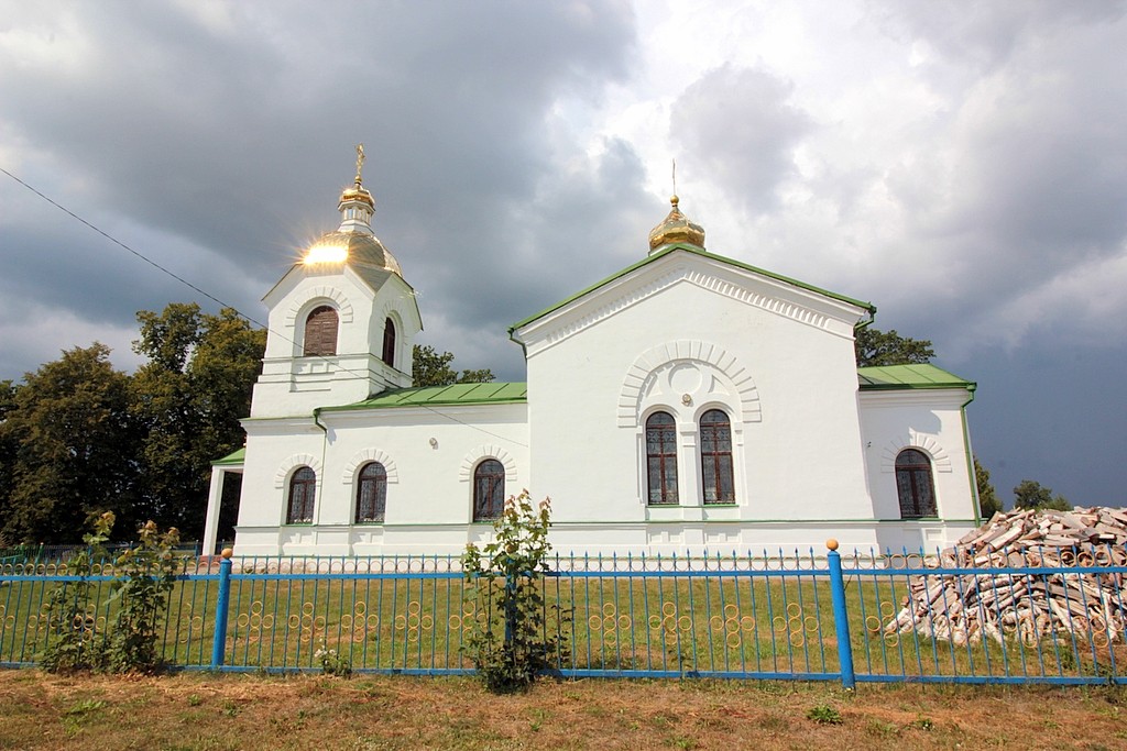 Миловиды. Церковь Сергия Радонежского. фасады