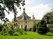 Алматы. Иверско-Серафимовский женский монастырь. Собор Веры, Надежды, Любови и матери их Софии