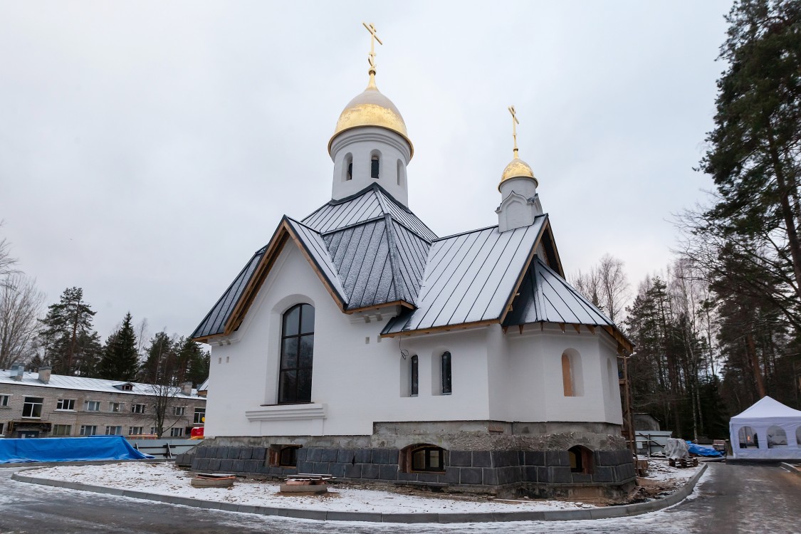 Церковь Георгия Победоносца в Красавице, Зеленогорск (Санкт-Петербург, Курортный район, г. Санкт-Петербург). фасады, вид здания с юго-востока