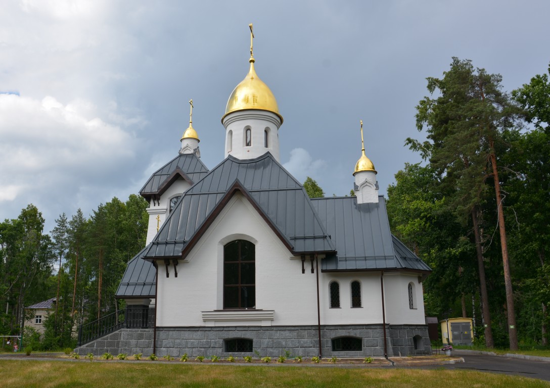 Зеленогорск. Церковь Георгия Победоносца в Красавице. фасады