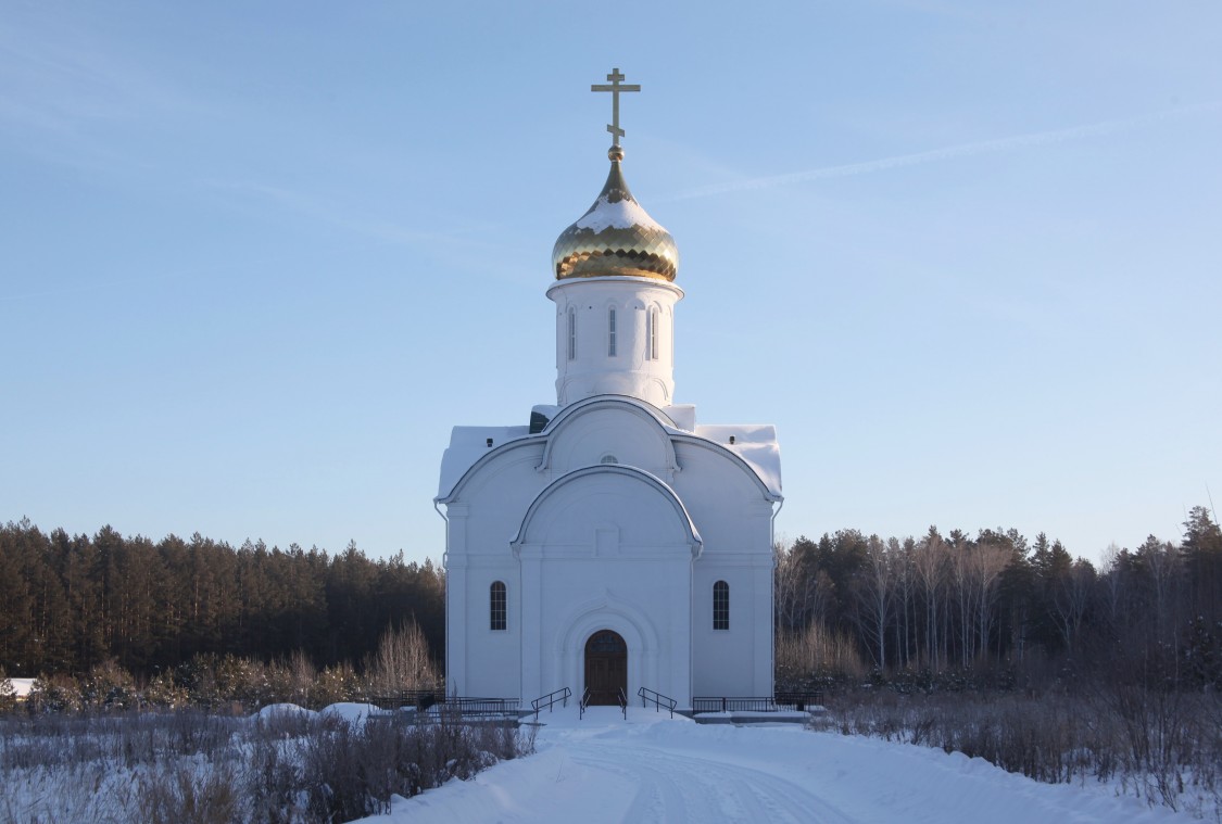 Церковь Феодоровской иконы Божией Матери, Ганина Яма (Екатеринбург (МО город Екатеринбург), Свердловская область). фасады, Западный фасад