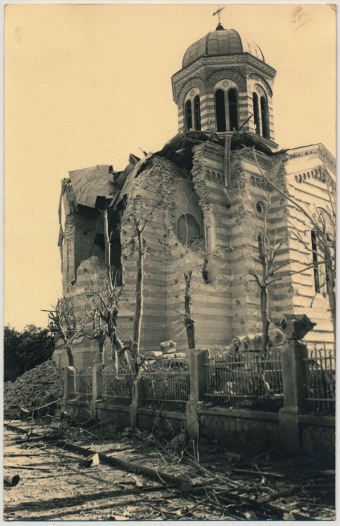 Собор Петра и Павла, Констанца (Констанца, Румыния). архивная фотография, Собор после обстрела 25.06.1941 г. Фото с аукциона e-bay.de