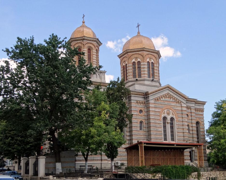 Собор Петра и Павла, Констанца (Констанца, Румыния). фасады