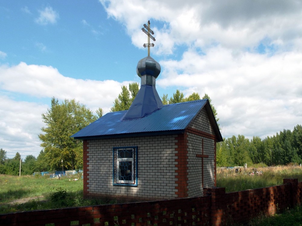 Нижнекамск. Неизвестная часовня на Ахтубинском кладбище. фасады