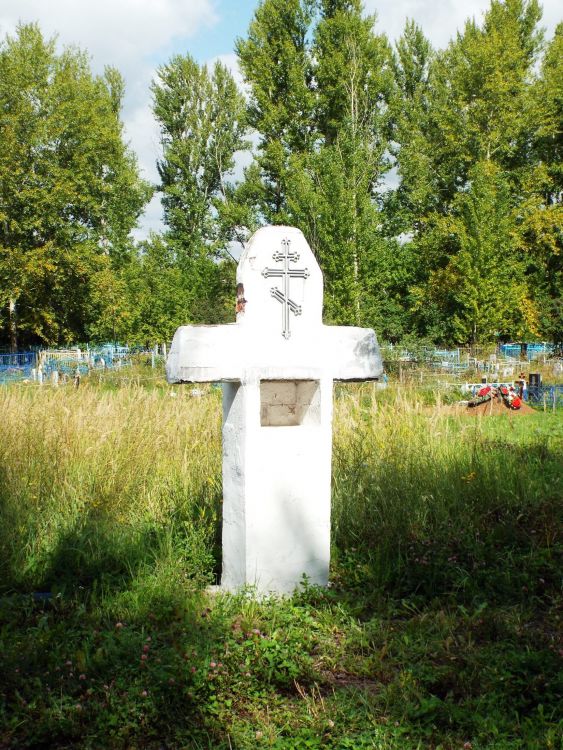 Часовенный столб на Ахтубинском кладбище, Нижнекамск (Нижнекамский район, Республика Татарстан). фасады