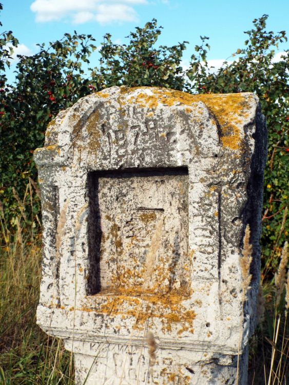 Часовенный столб (на источнике), Верхний Акташ (Альметьевский район, Республика Татарстан). архитектурные детали