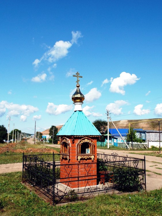 Часовенный столб, Нижняя Уратьма (Нижнекамский район, Республика Татарстан). фасады