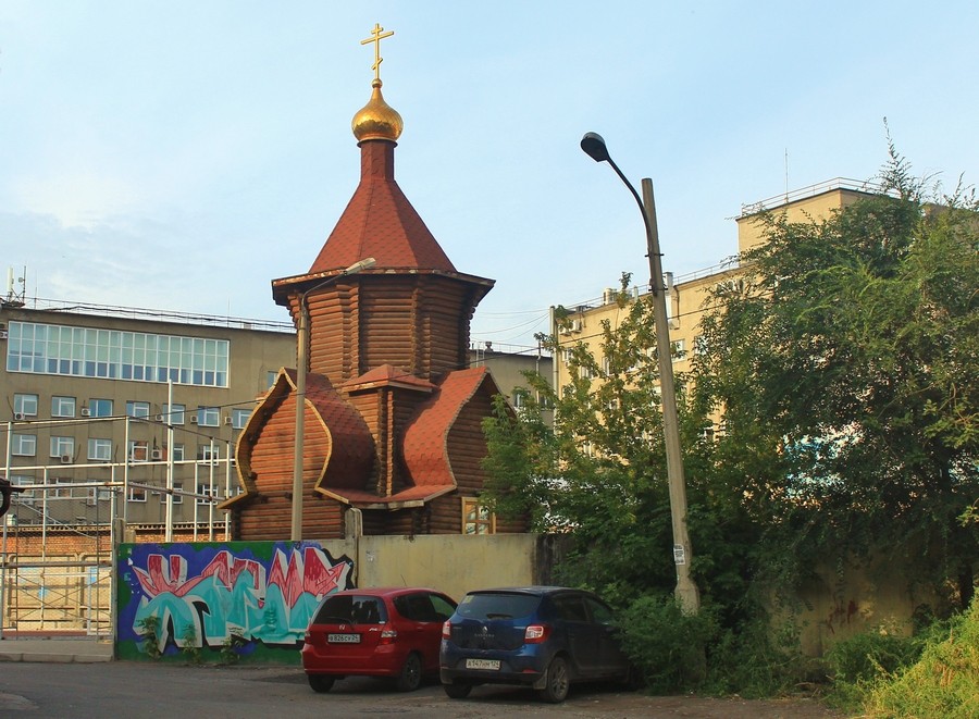 Красноярск. Часовня Александра Невского. фасады, Вид с Вокзальной улицы