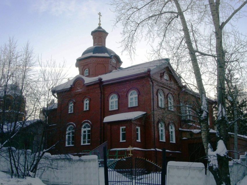 Томск. Церковь Иоанна Предтечи. фасады, служебный корпус, вид с северо-запада