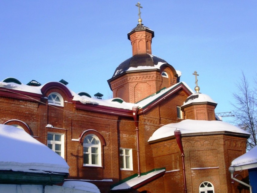 Томск. Церковь Иоанна Предтечи. фасады, служебный корпус, вид с юго-востока