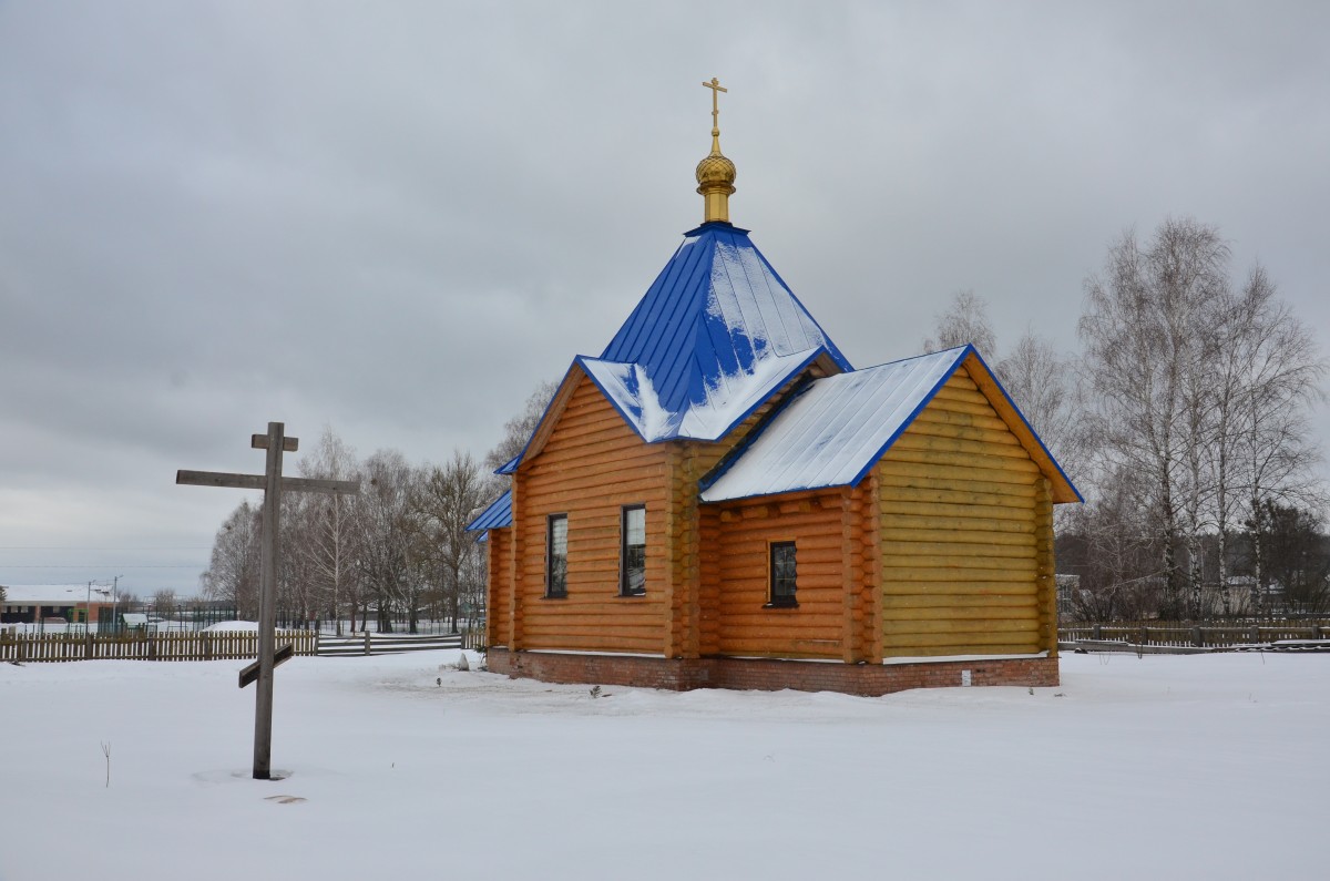 Церковь Успения Пресвятой Богородицы, Пролысово (Навлинский район, Брянская область). фасады