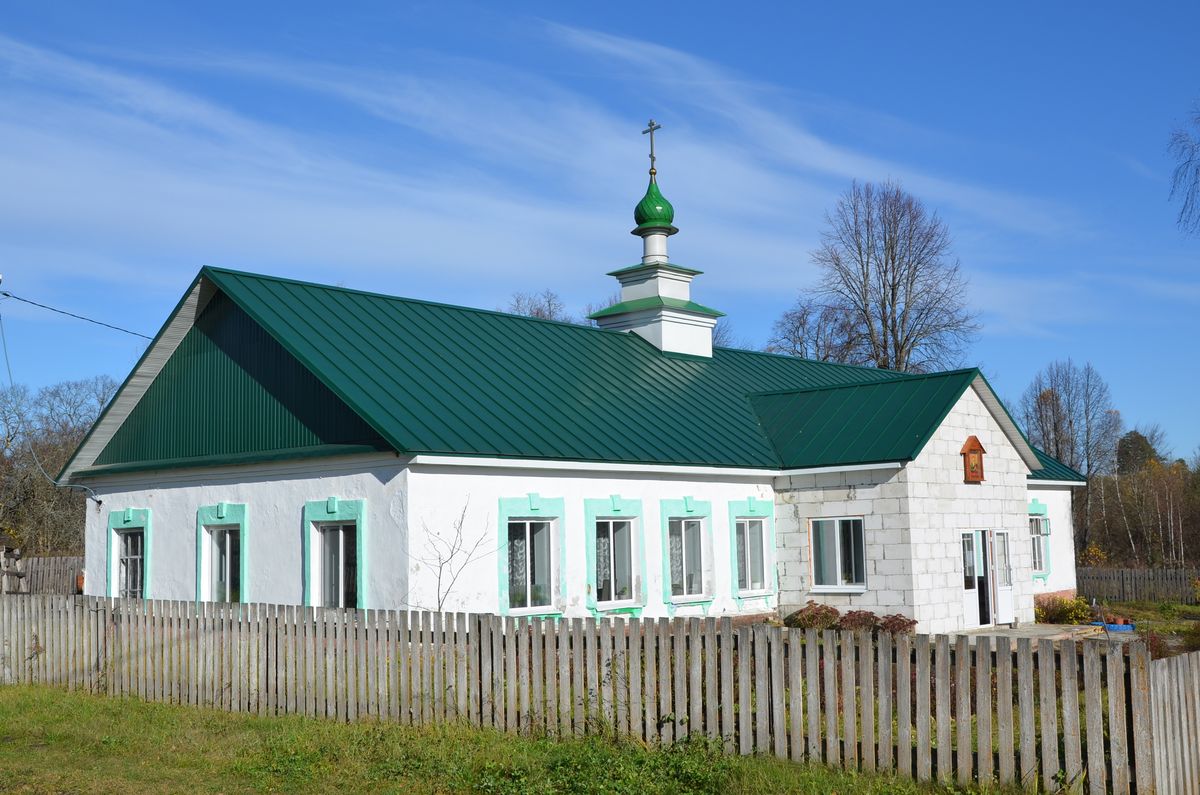 Церковь Иоанна Богослова, Салтановка (Навлинский район, Брянская область). фасады