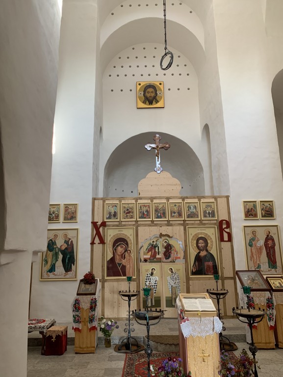 Церковь Петра и Павла (новая), Спицино (Гдовский район, Псковская область). интерьер и убранство